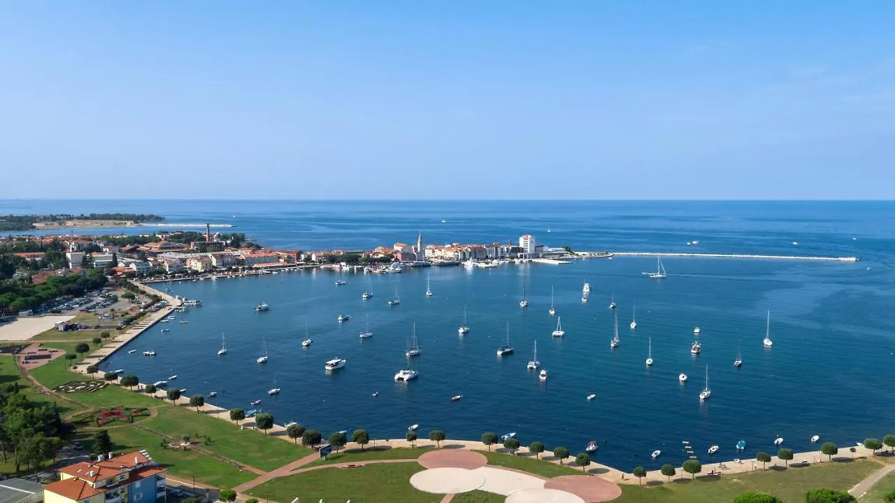 Apartment Capriati With Parking Garage Umago